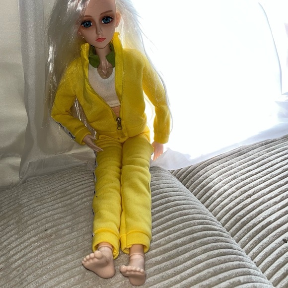Large realistic fashion model 24” BJD Ball Jointed Doll - Picture 3 of 12